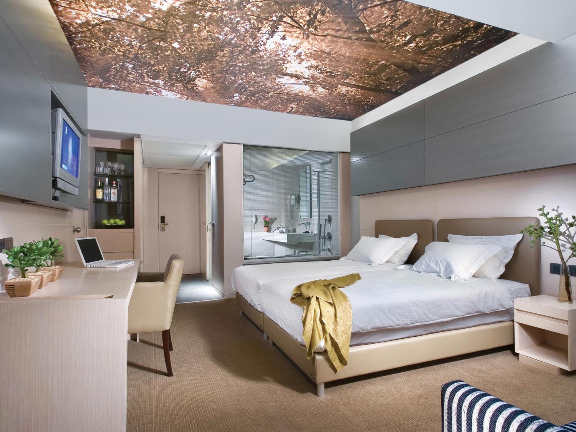Deluxe Dreibettzimmer mit Stadtblick